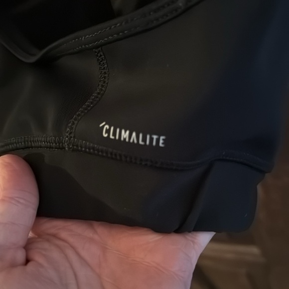 Women’s Adidas climalite sports bra - Picture 4 of 4